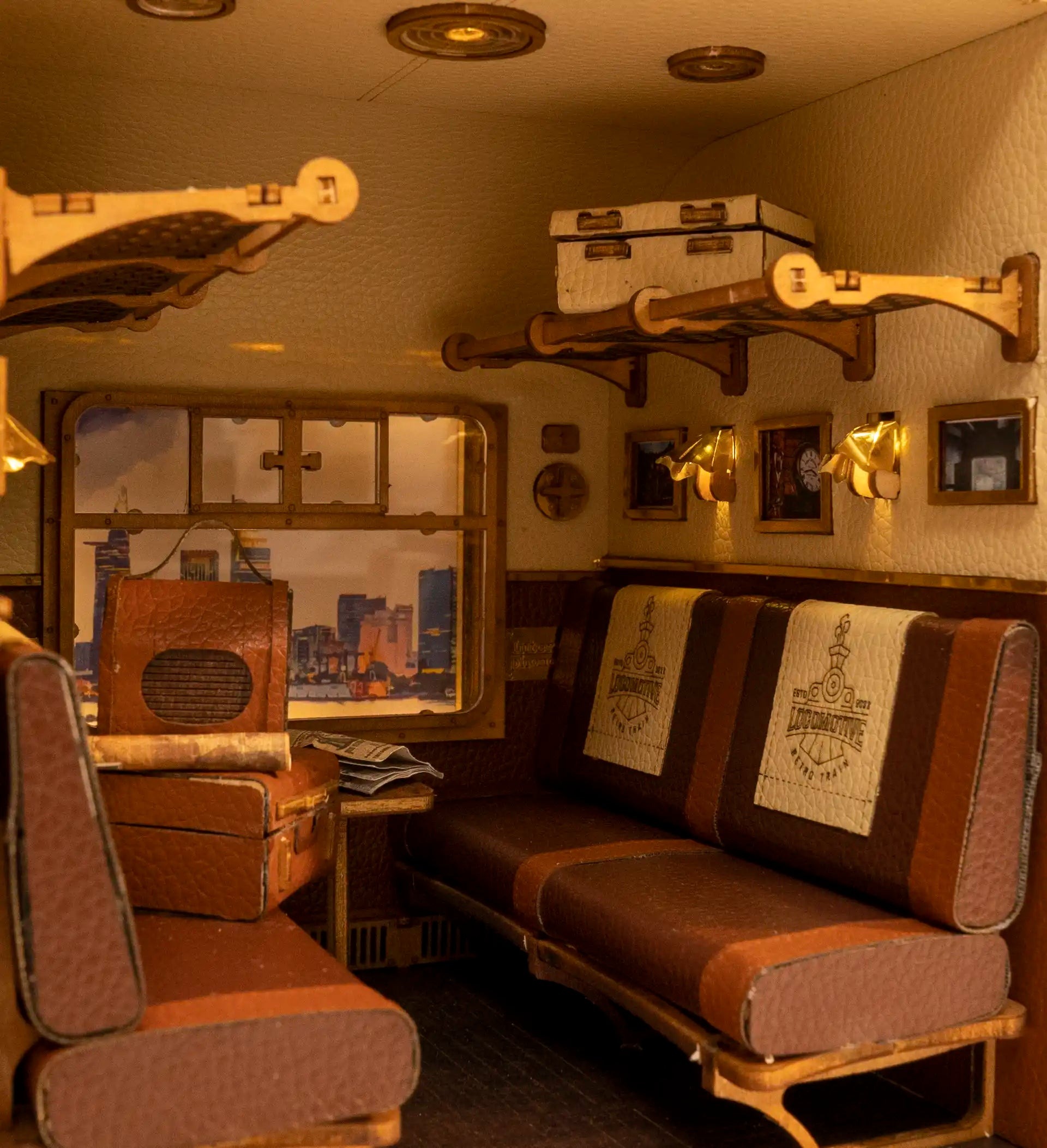 Mô hình Halom book nook diy 1940 Train Cabin
