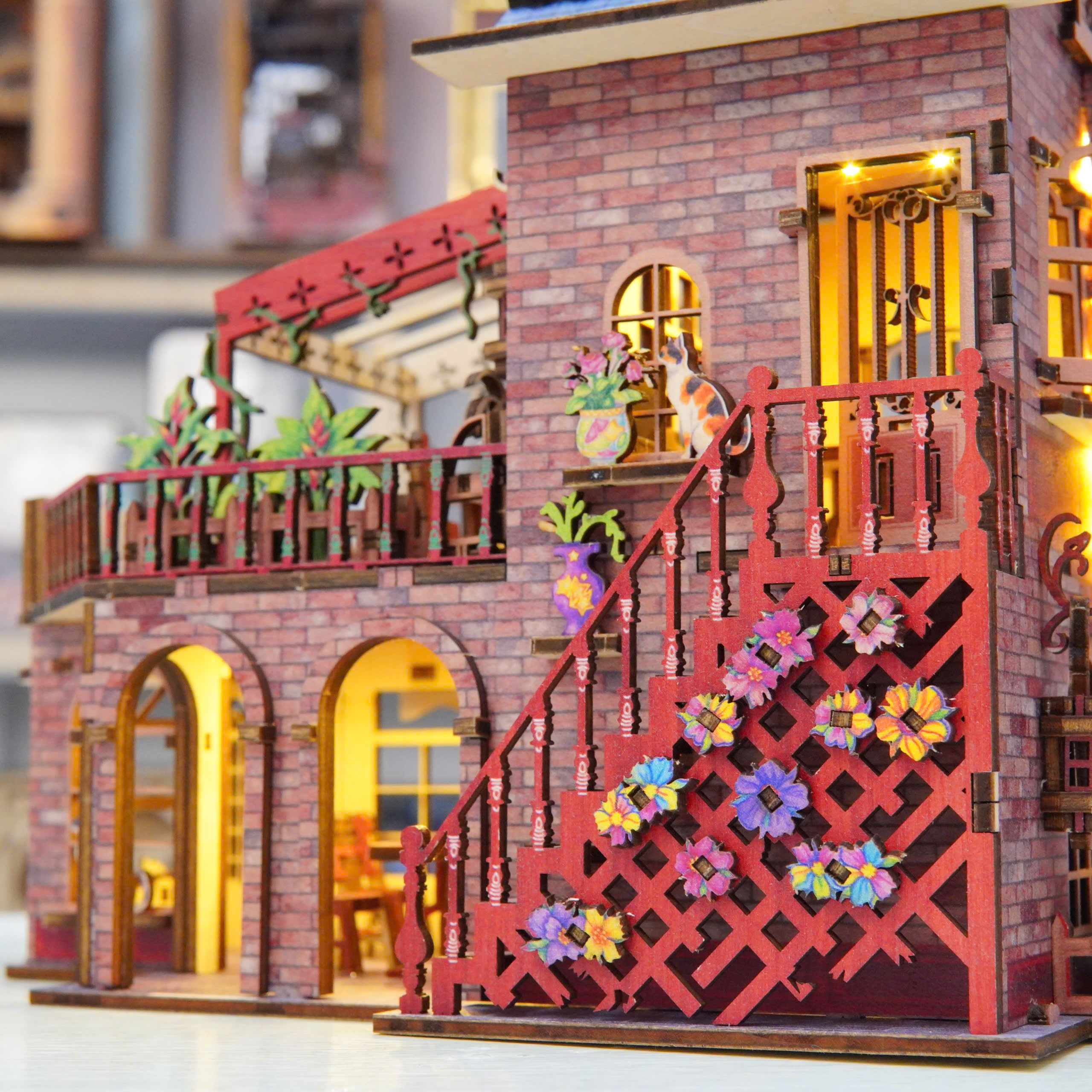 The Cat’s Balcony - Góc ban công nhỏ của mèo