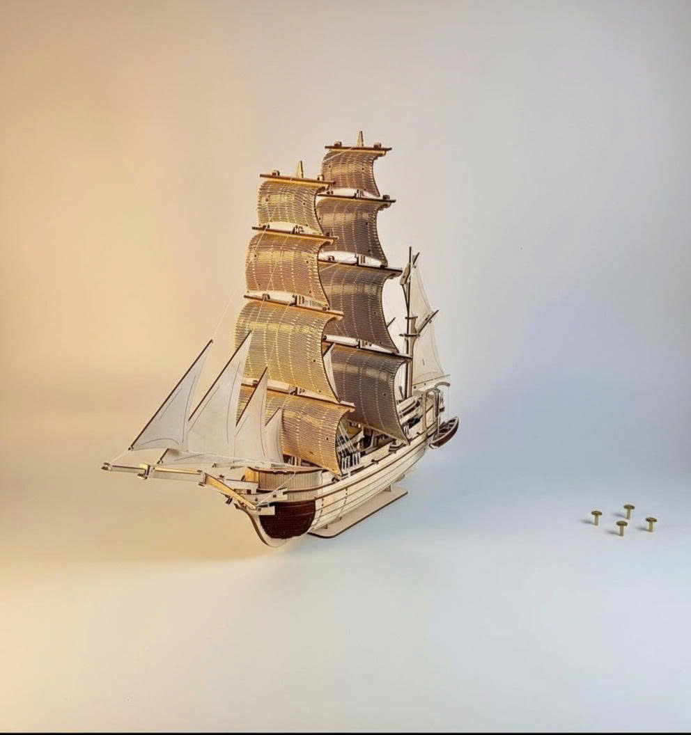 Mô hình Lắp ráp nghệ thuật Halom Mariner – Người Đi Biển Halom