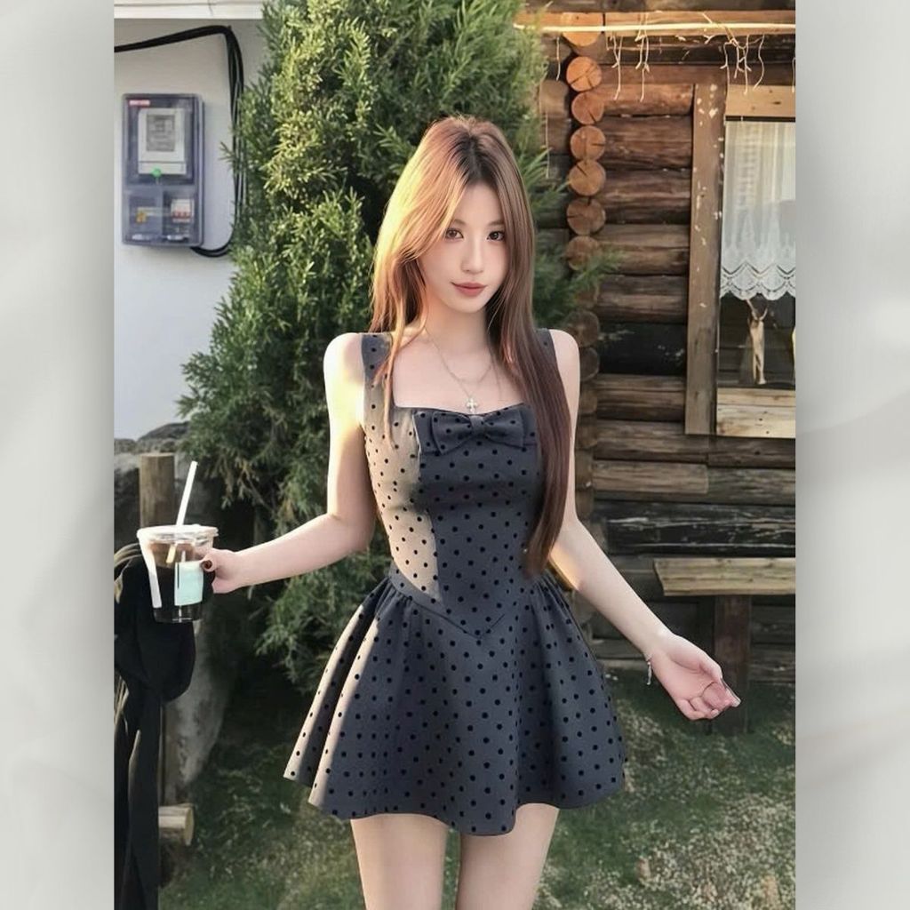 Đầm Chấm Bi Cổ Vuông Thắt Nơ Dáng Ngắn Ngọt Ngào Quyến Rũ Đi Chơi Dự Tiệc Dạo Phố | Vd113