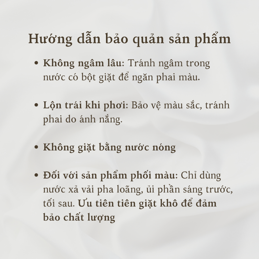 Áo cổ yếm hở lưng cột nơ chấm bi, áo thiết kế khoét ngực sang chảnh | ao2