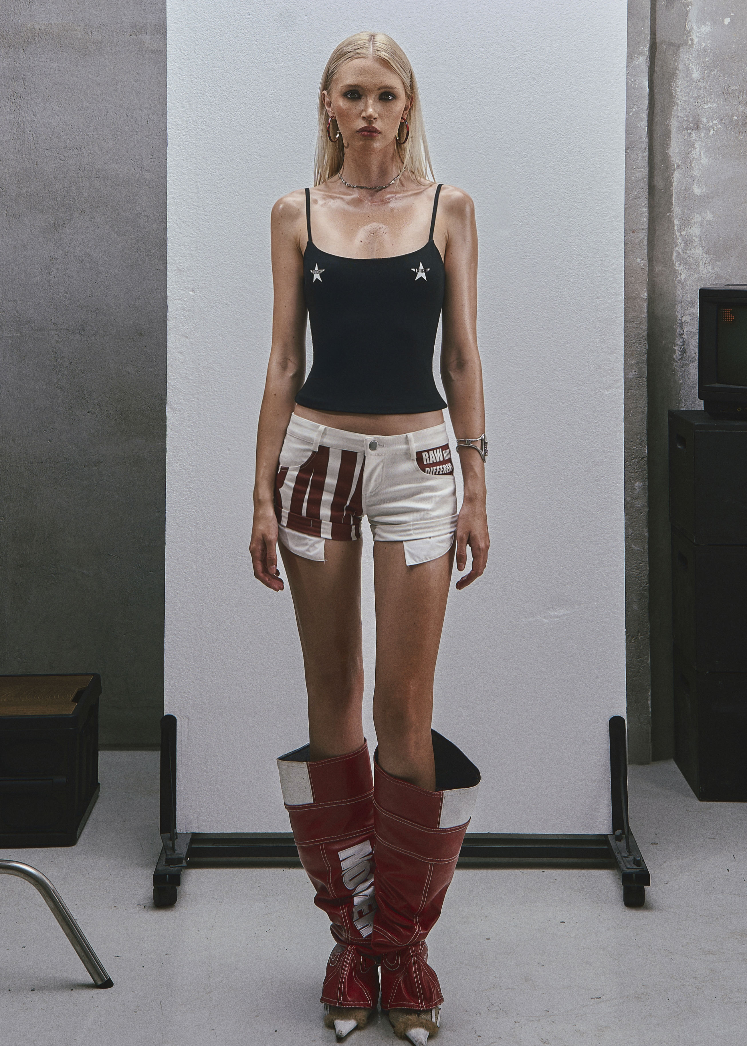 RAW Low Waist Printed Short Jeans