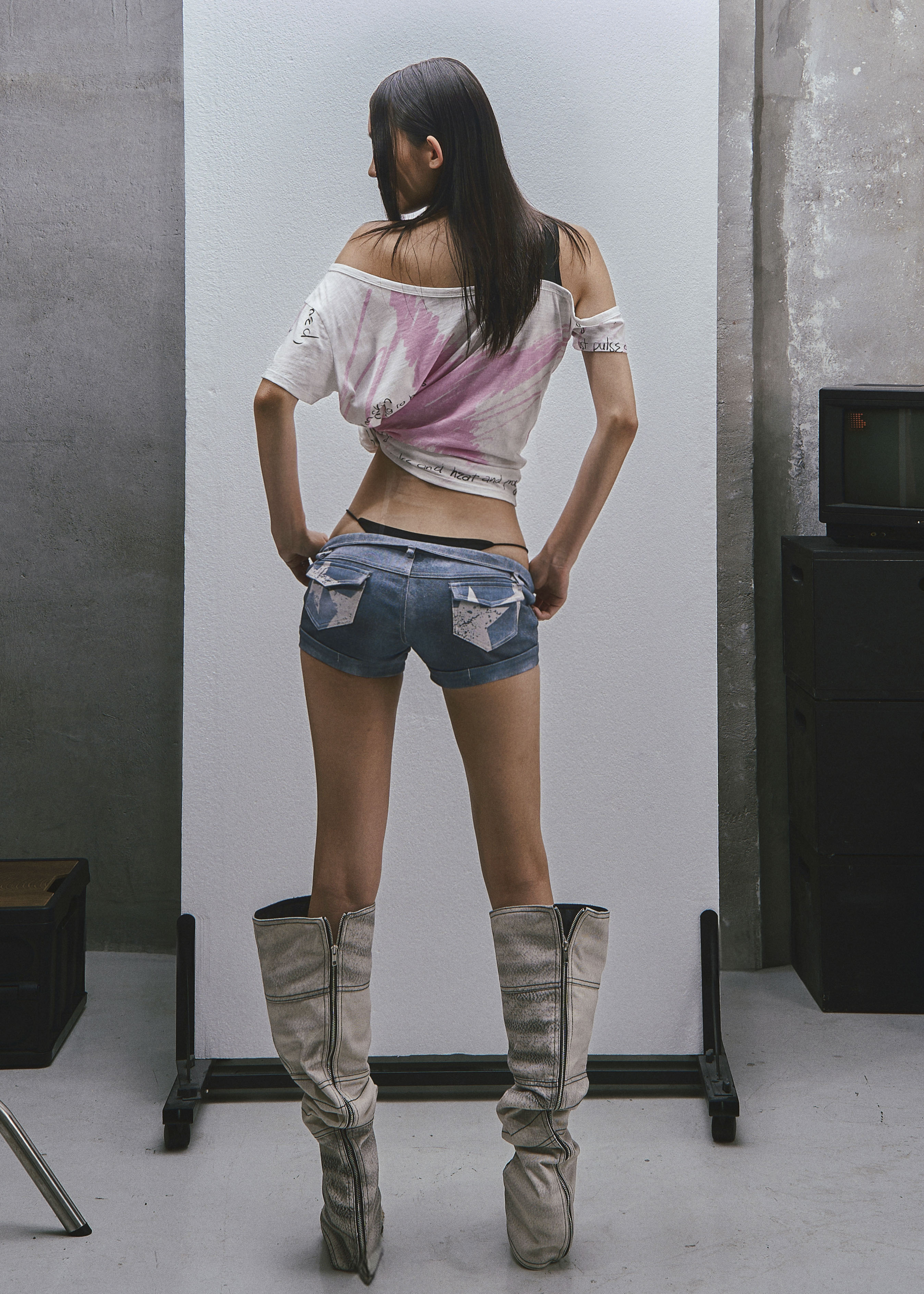 RAW Low Waist Printed Short Jeans