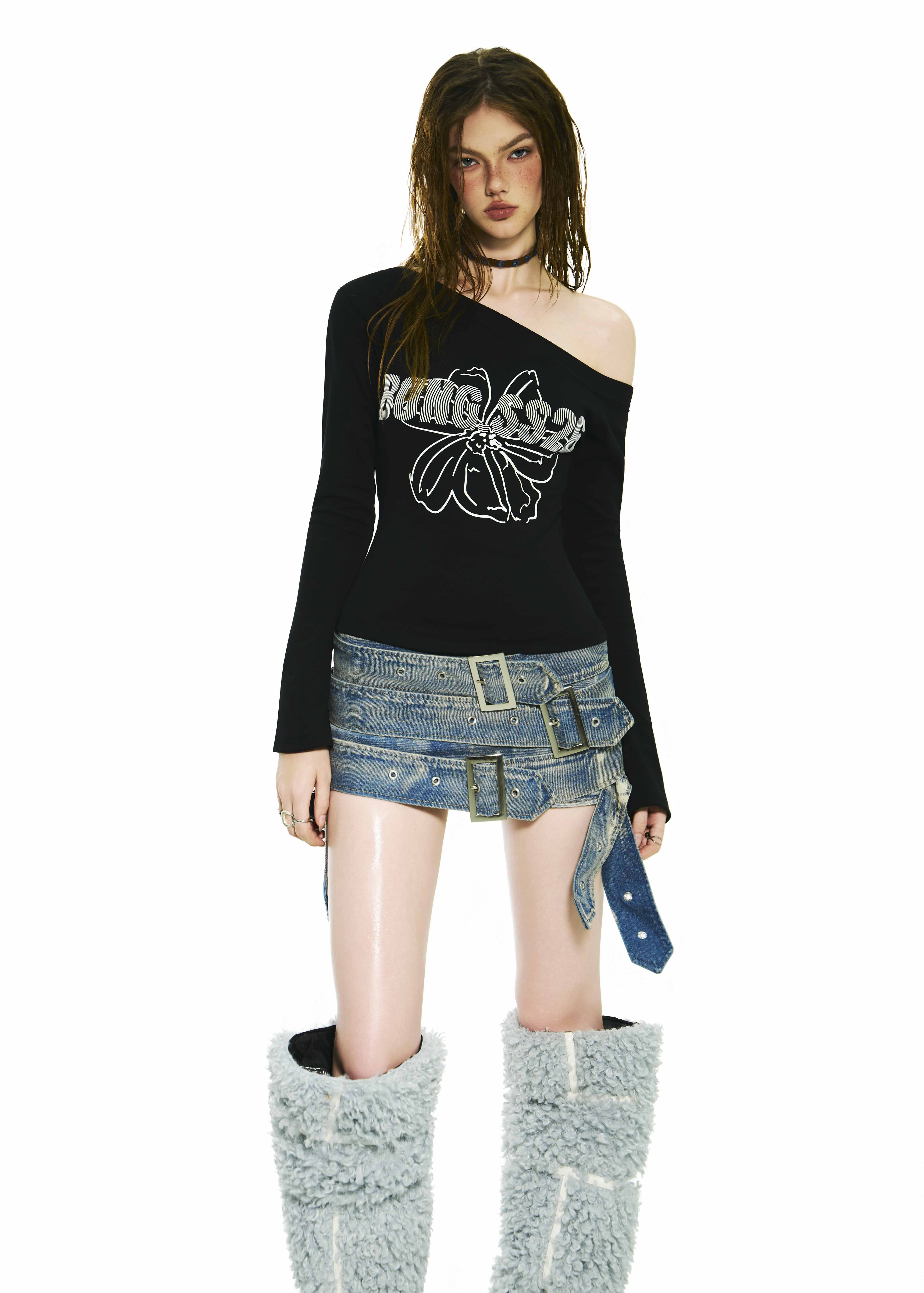 BONG One Shoulder Long Sleeves Top