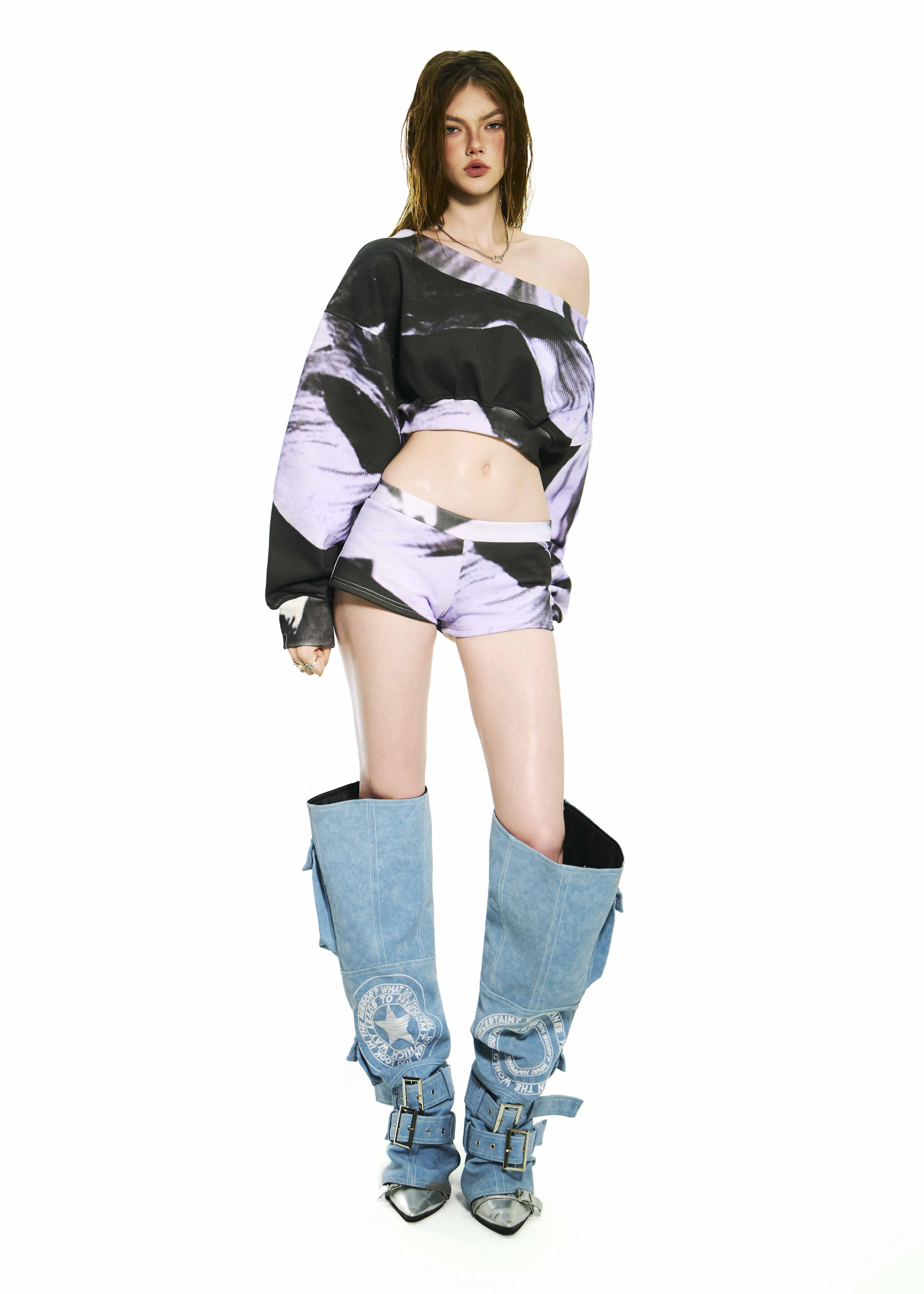 BONG Printed Cropped Sweater