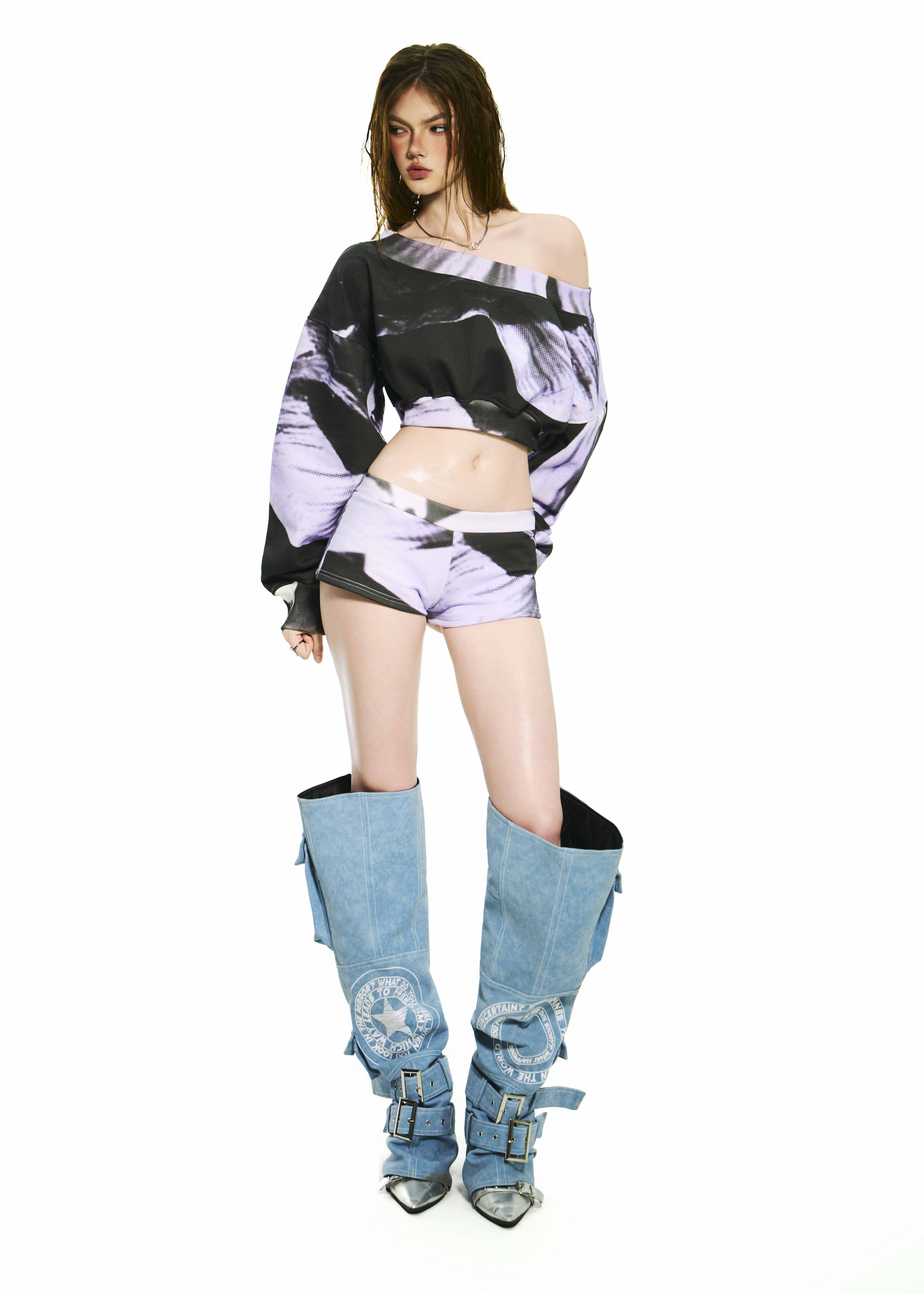 BONG Printed Cropped Sweater