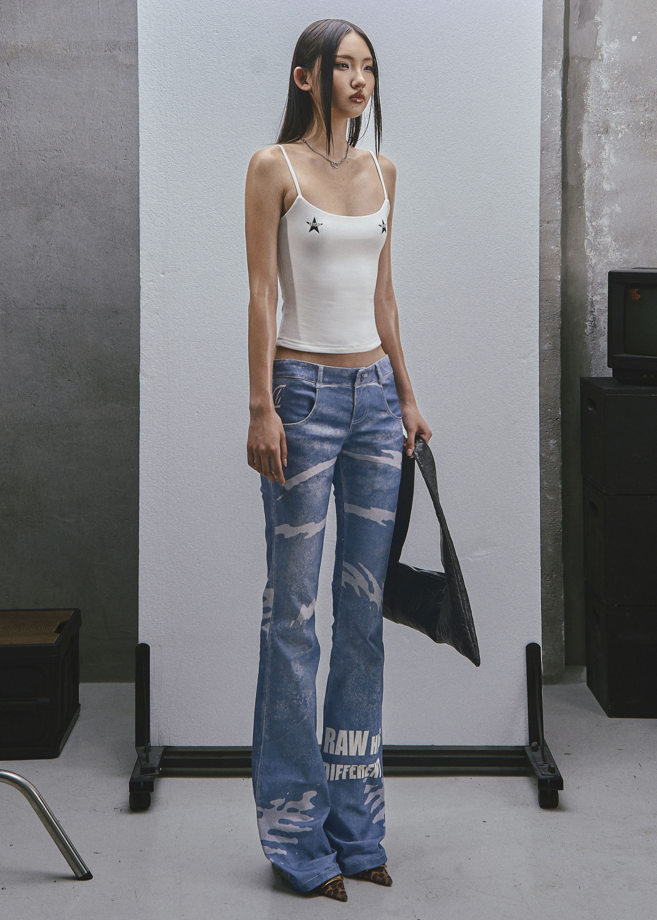 RAW Low Waist Printed Flared Jeans
