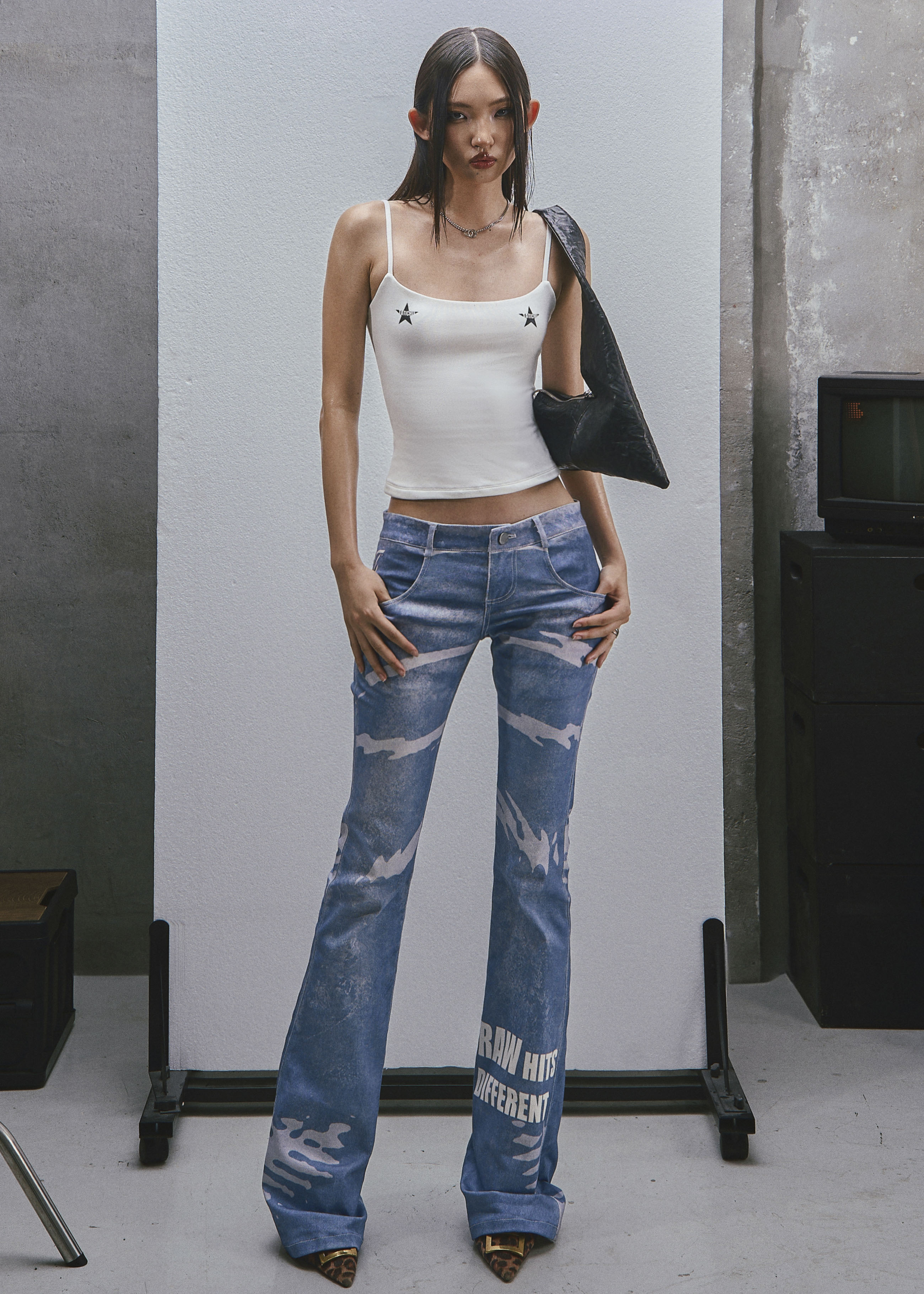 RAW Low Waist Printed Flared Jeans