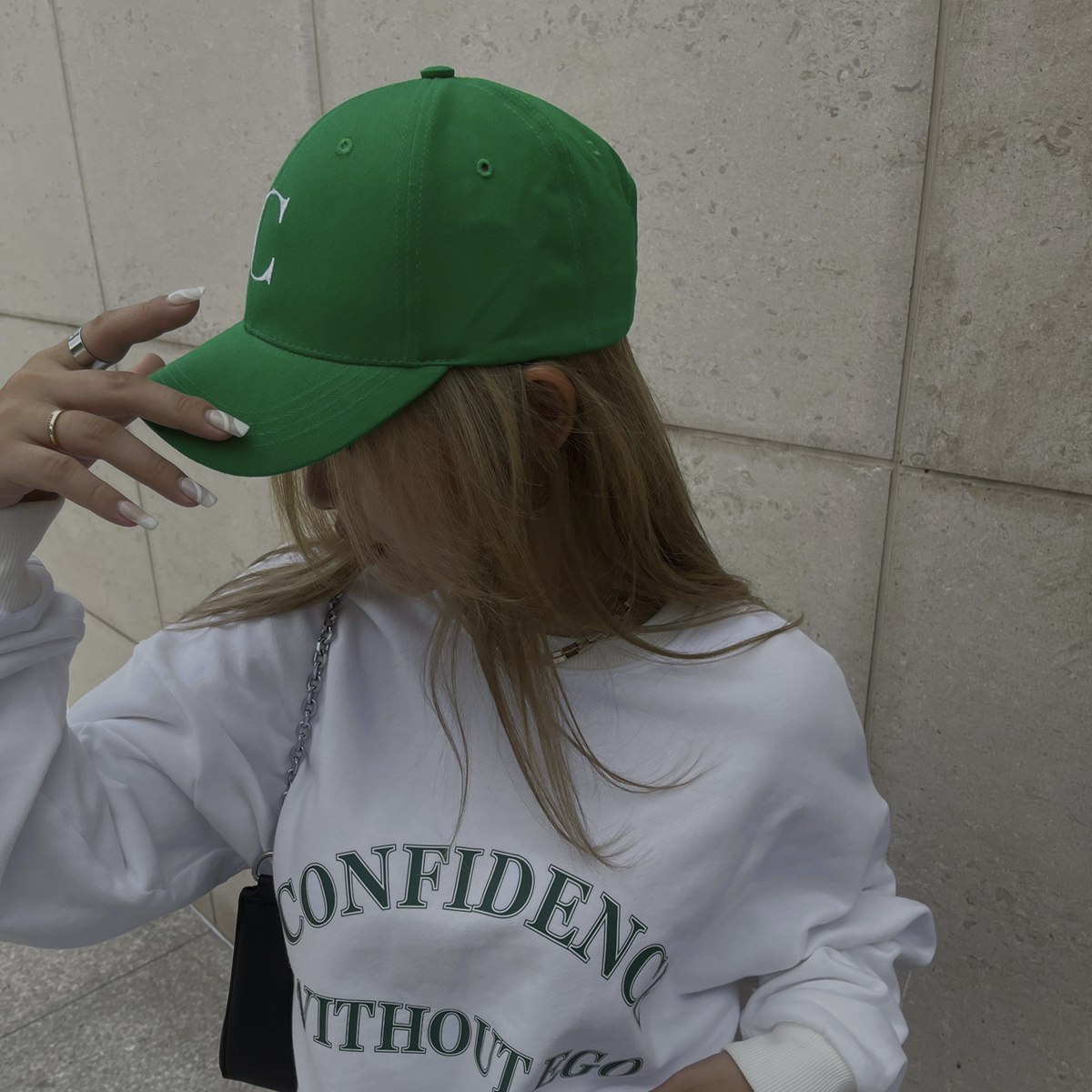 C Strapback Cap - Nón lưỡi trai thêu chữ C