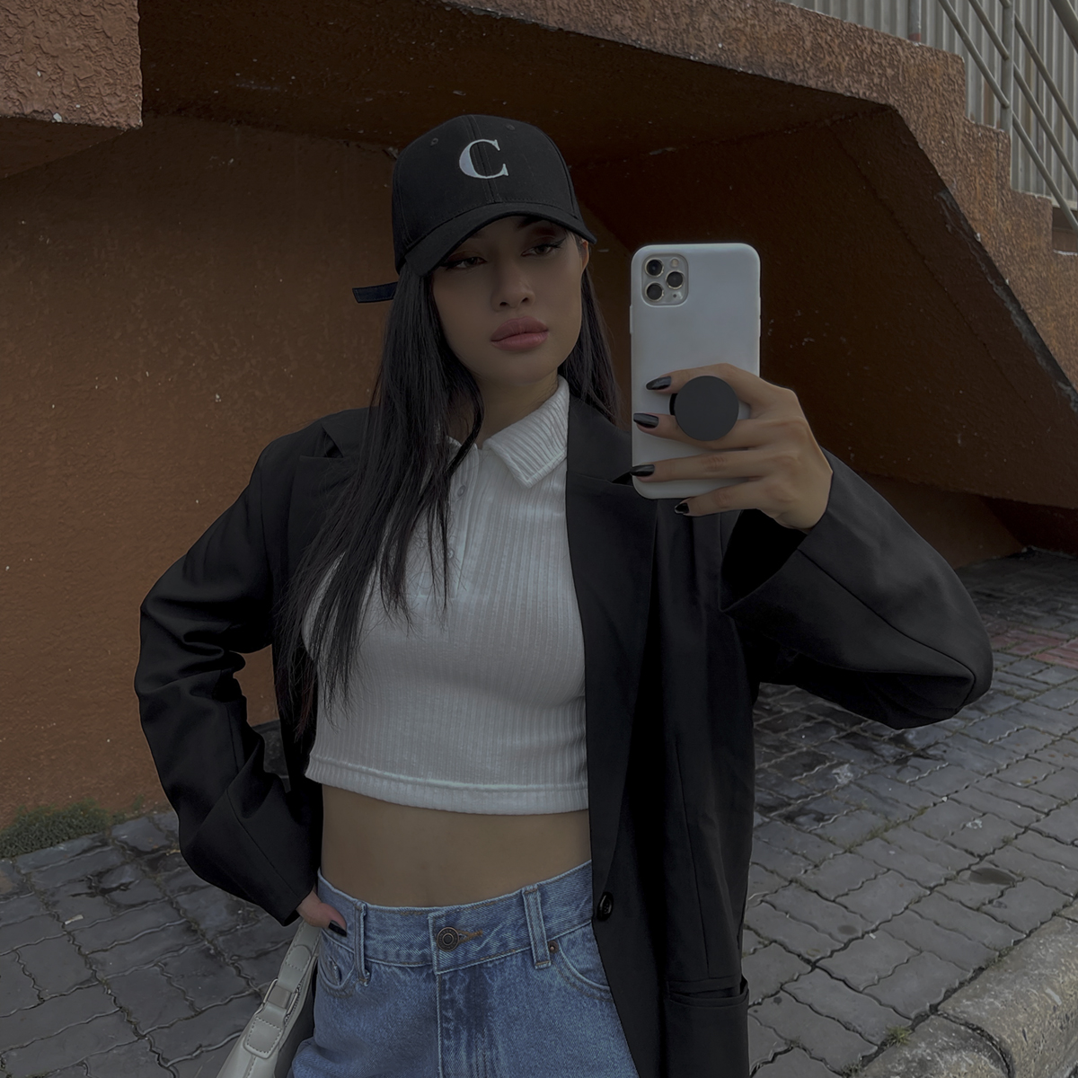 C Strapback Cap - Nón lưỡi trai thêu chữ C