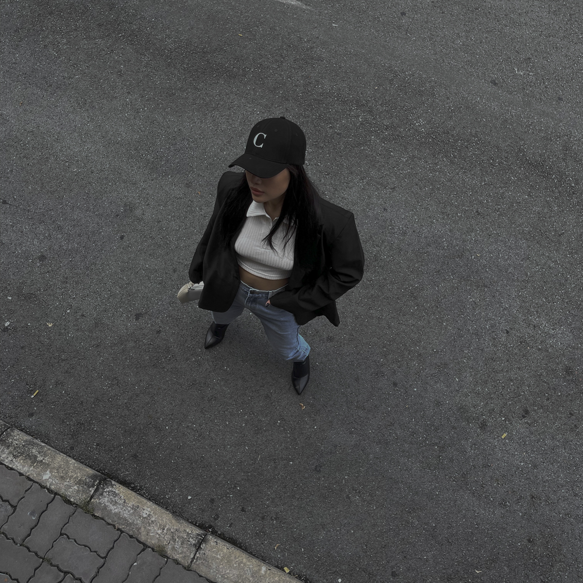 C Strapback Cap - Nón lưỡi trai thêu chữ C