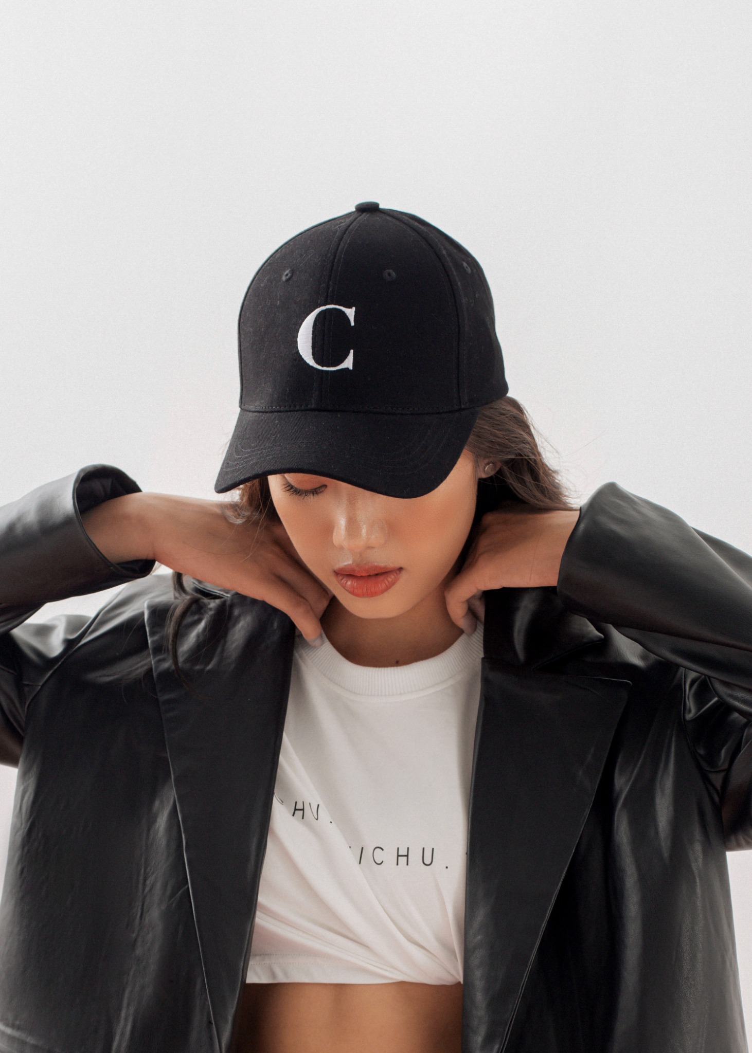 C Strapback Cap - Nón lưỡi trai thêu chữ C