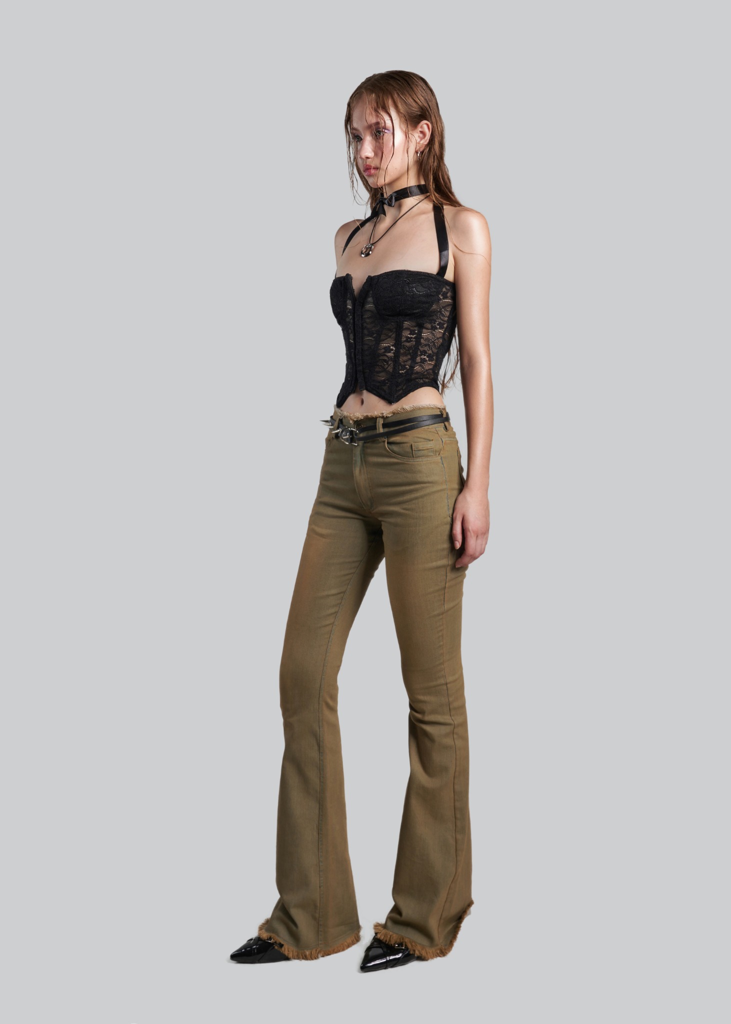 Medium Waisted Yellow Washed Flared Jeans