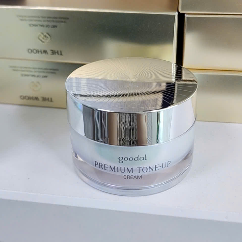 KEM DƯỠNG ỐC SÊN NÂNG TÔNG DA GOODAL PREMIUM TONE-UP CREAM