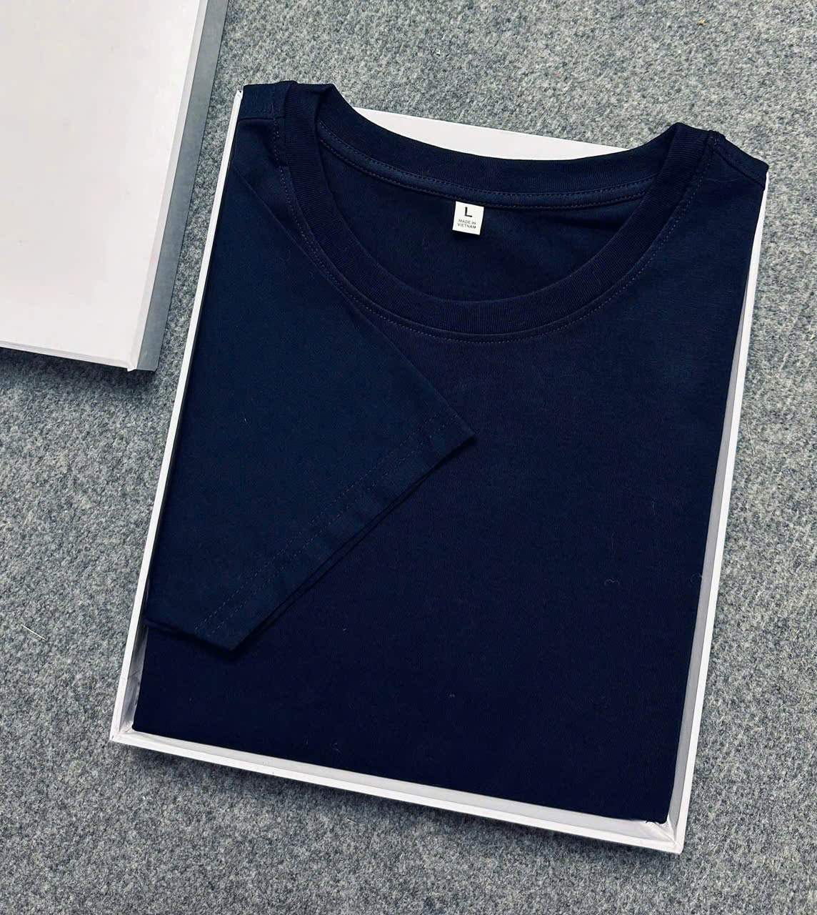 Áo cổ tròn Cotton 100% Xịn Mẫu 4