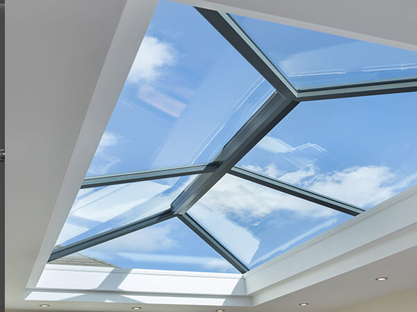 Mặt dựng kính - cửa kính cường lực - giếng trời