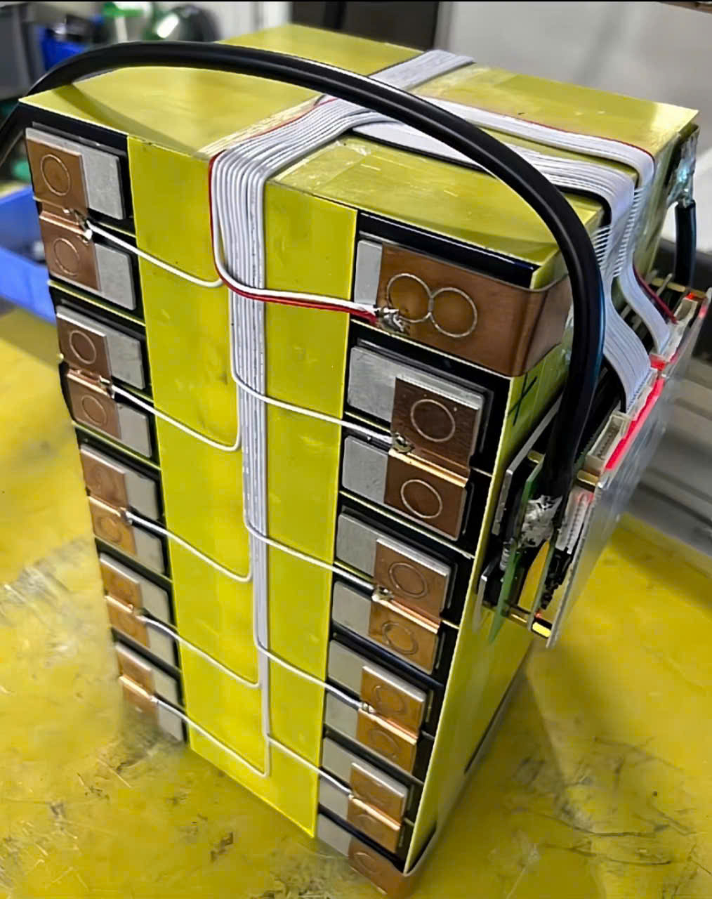 Pin lithium 54Ah dành cho hệ pin lưu trữ