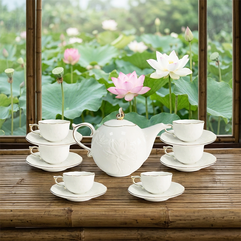 Bộ trà 0.7 L - Sen IFP - Chỉ Vàng