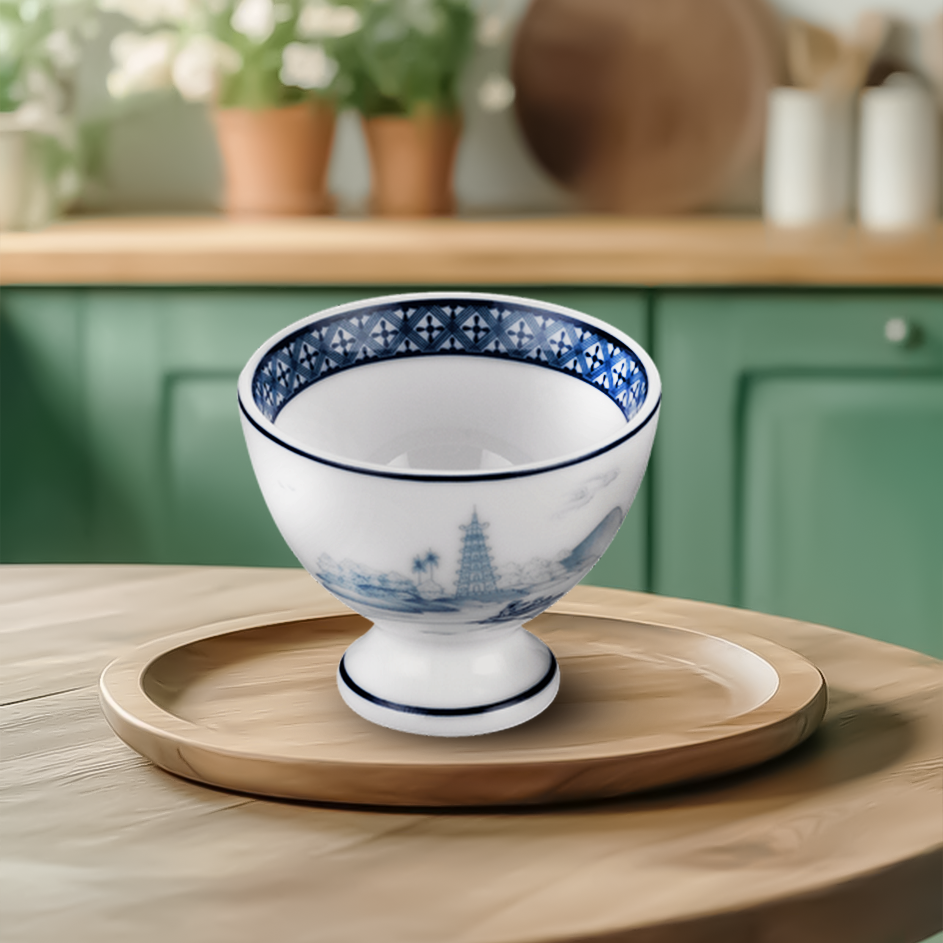Chum rượu 0.05 L - Hoàng Cung - Hồn Việt