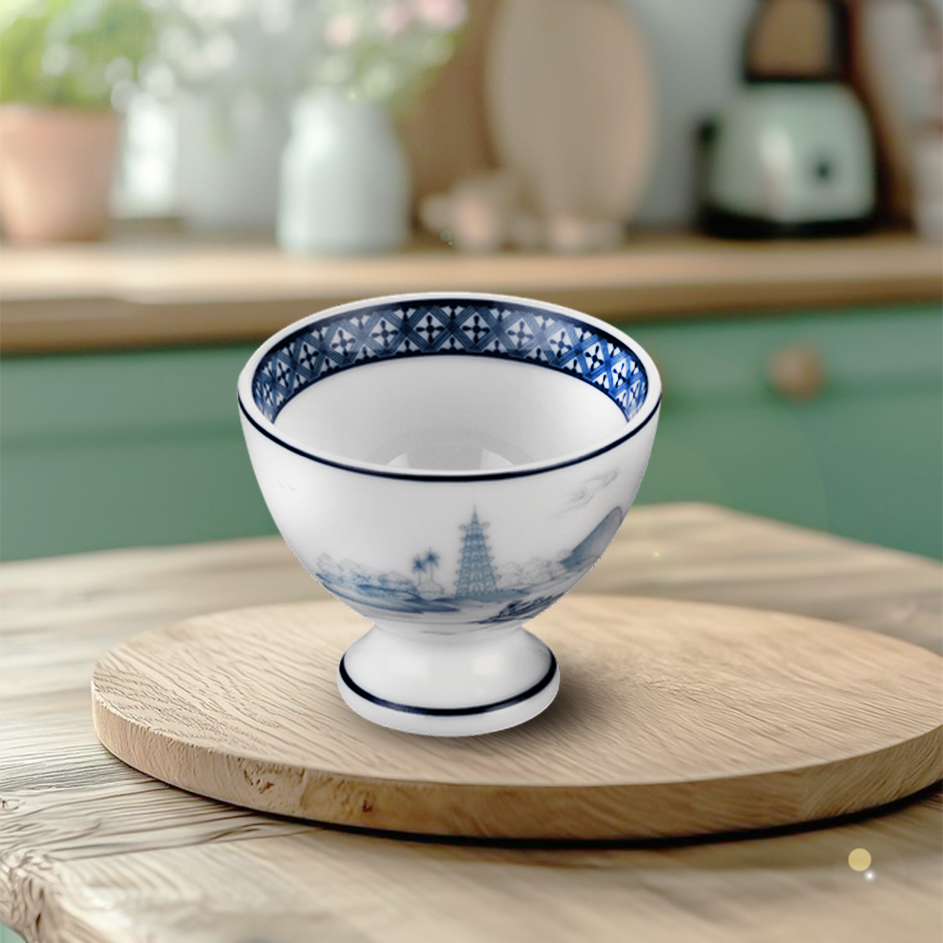 Chum rượu 0.05 L - Hoàng Cung - Hồn Việt