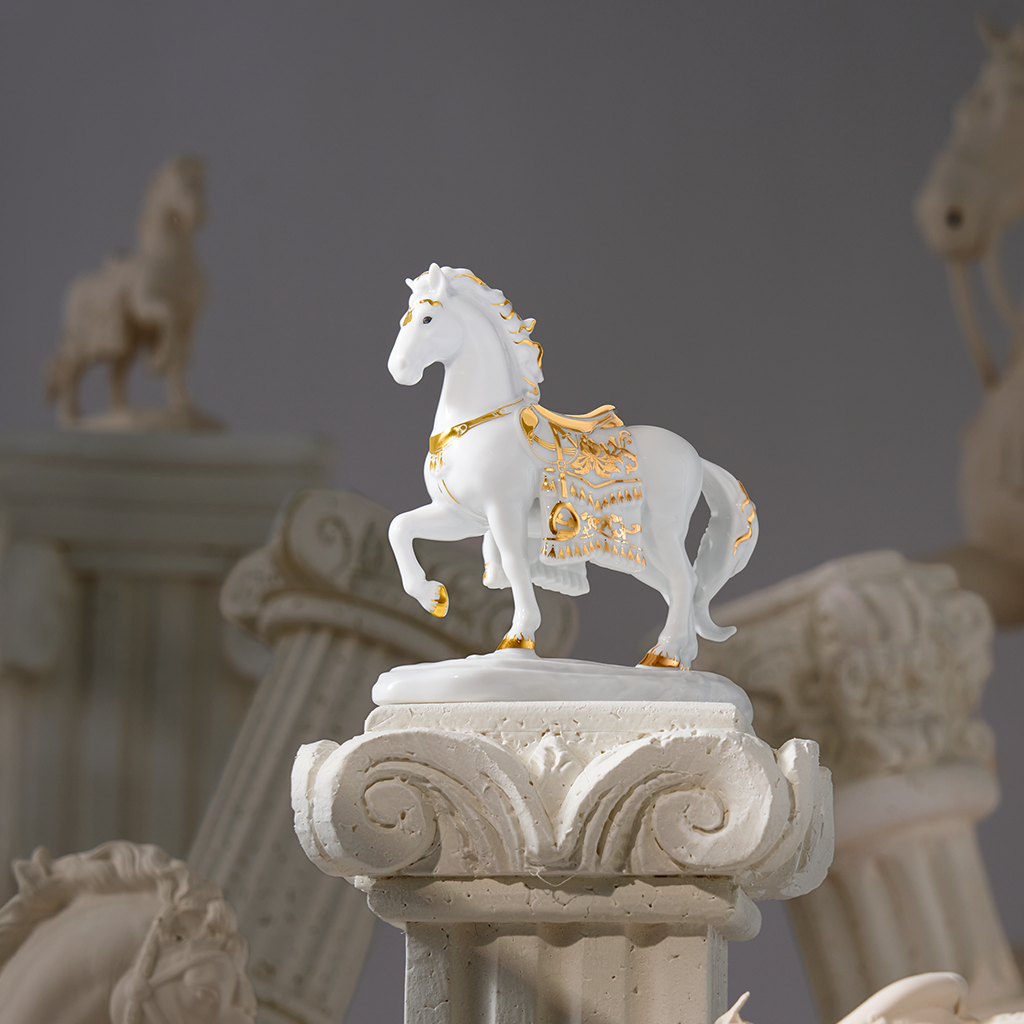 Tượng Bảo Mã 10.5 cm - Tượng - Trắng