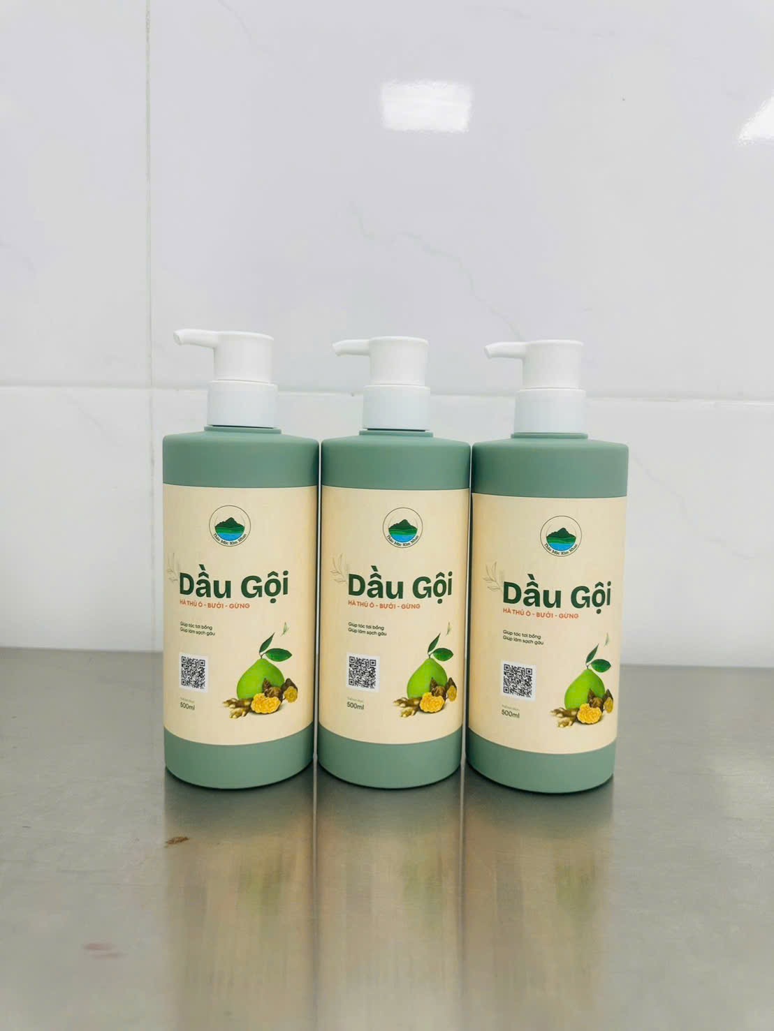 Gội Hà thủ ô Bưởi Gừng Thảo Mộc Kim Nhan