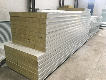 Báo Giá Panel EPS Cách Nhiệt Hà Nội: Tối Ưu Chi Phí, Hiệu Quả Vượt Trội