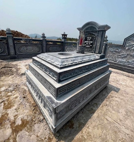Mộ đá mỹ nghệ