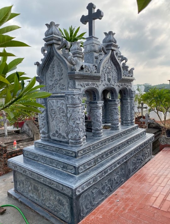 Mộ đá công giáo mỹ nghệ