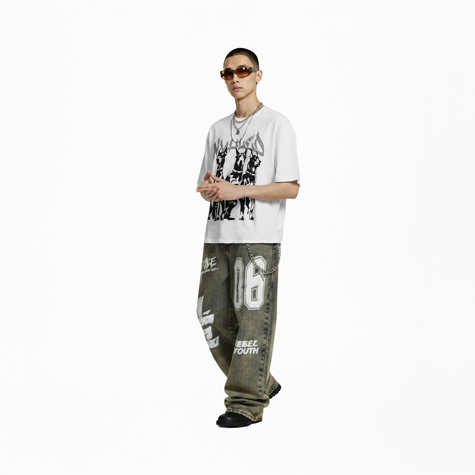 Áo thun màu trắng in hình Unleashed Tee N-T11