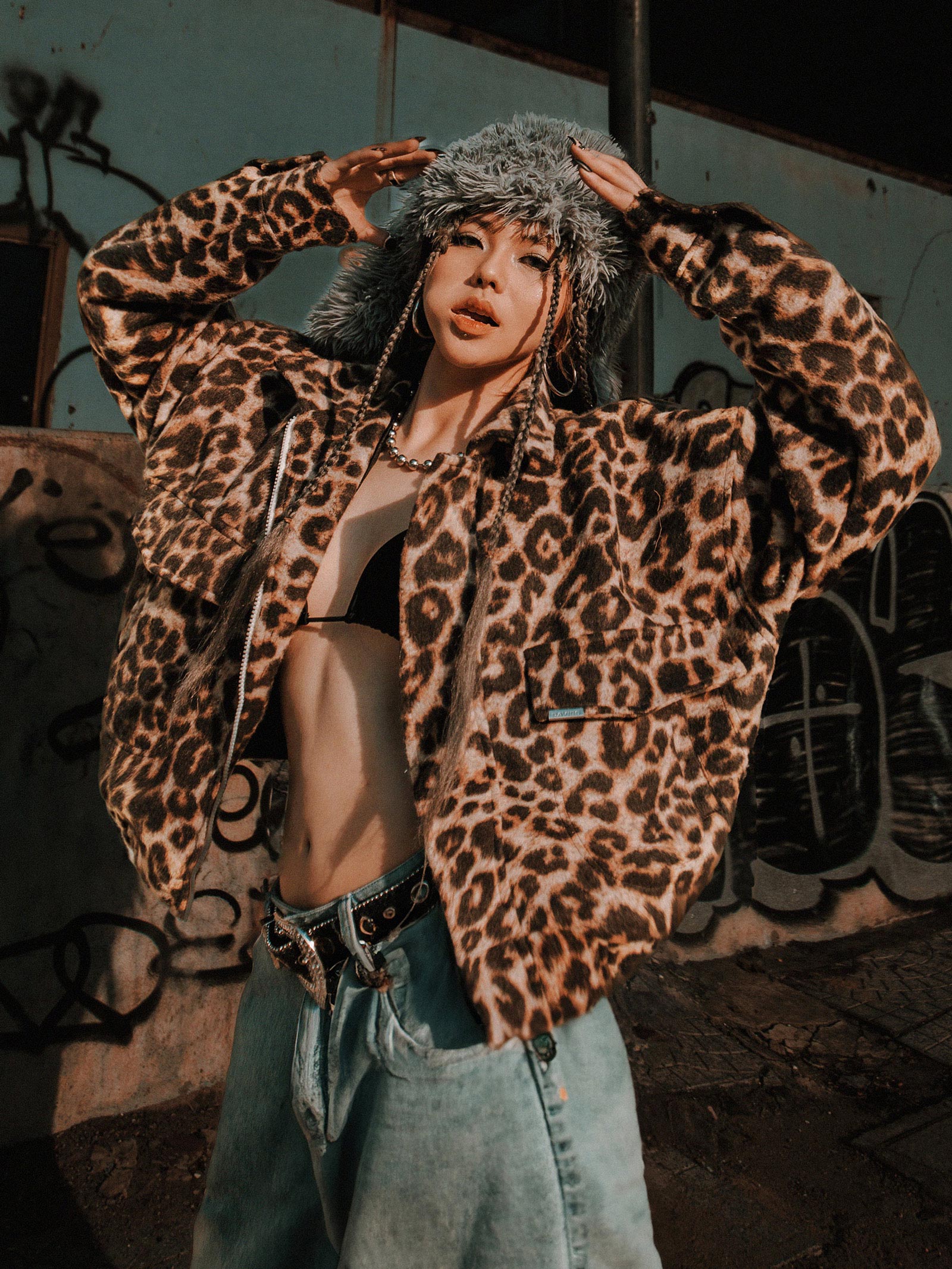 DSW Crop Bomber Jacket Classy - Leopard