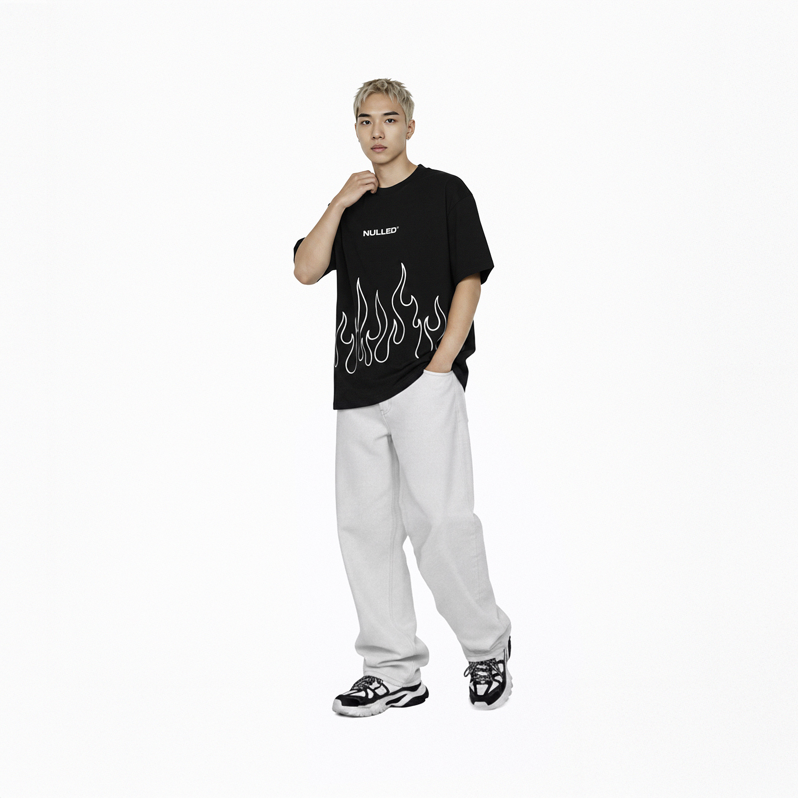 Áo thun đen local brand Burn Tee N-T10