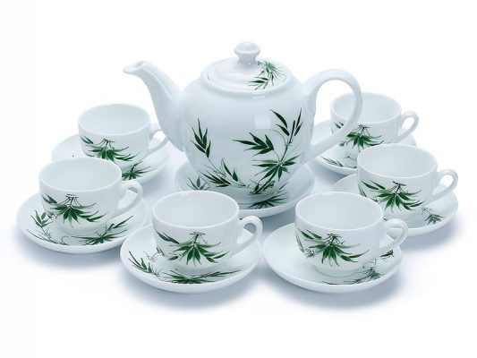 Bộ ấm trà Bát Tràng vẽ Cành Trúc (Liên hệ nhận báo giá)