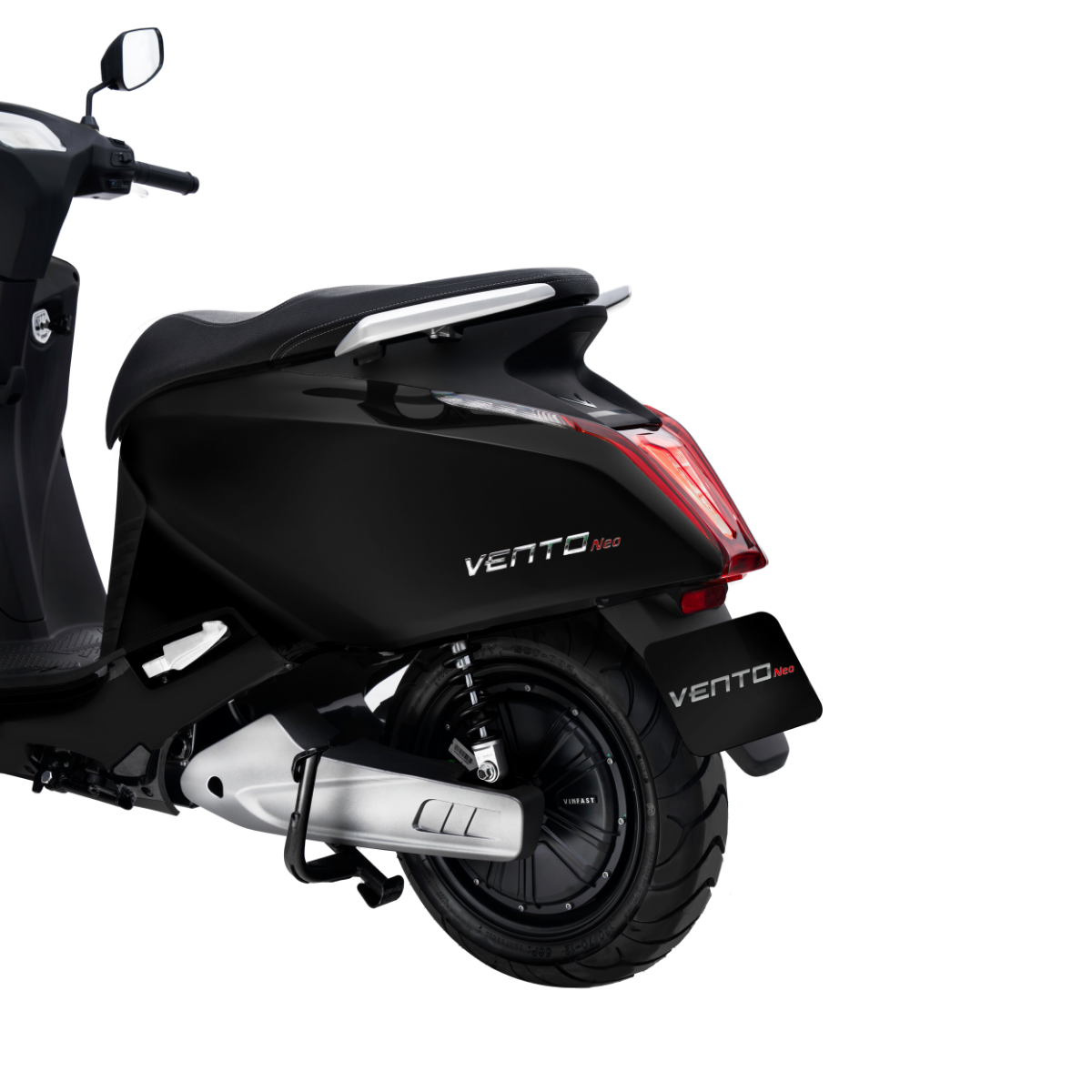 Xe máy điện Vinfast VENTO NEO - ĐEN