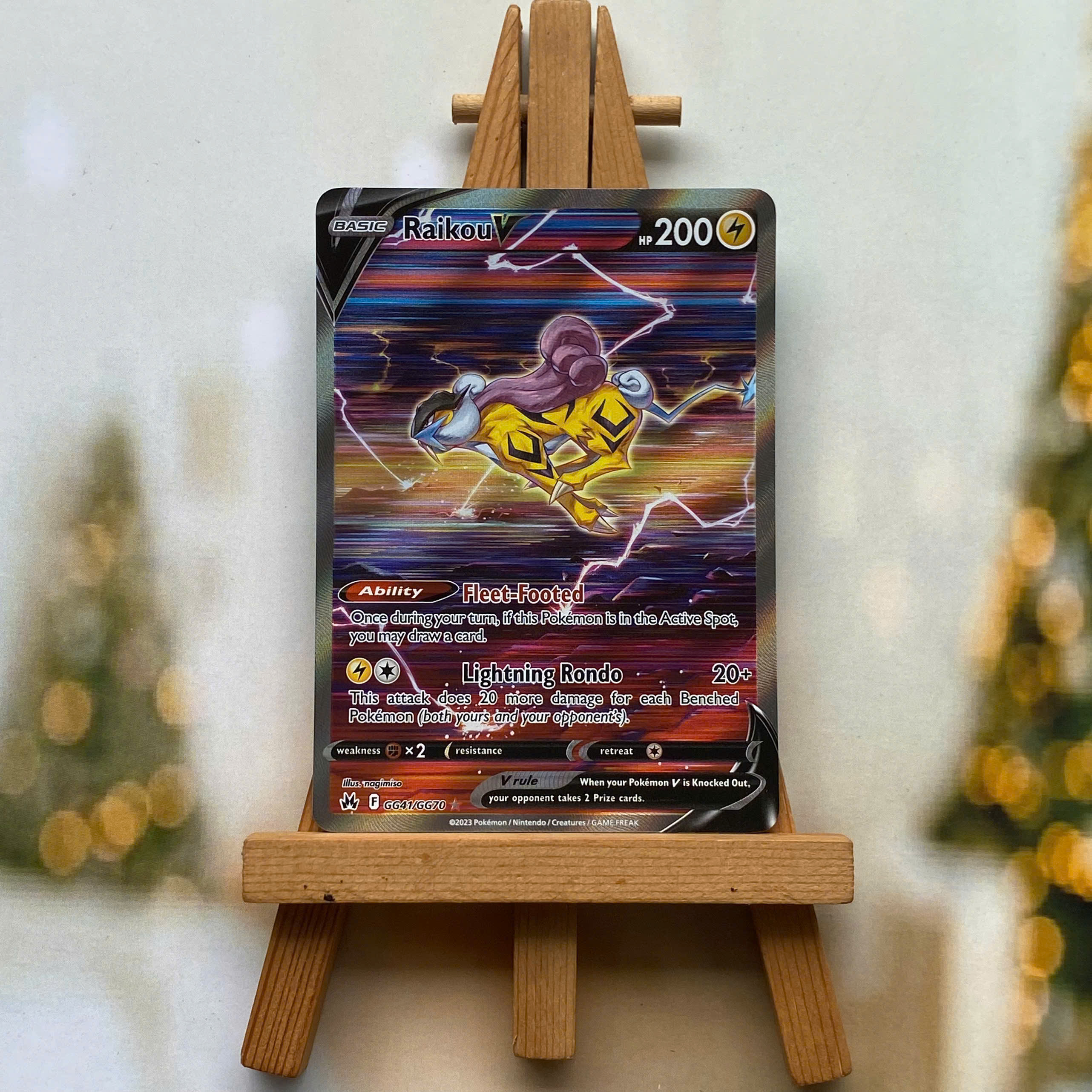 Thẻ hình Pokemon Raikou V GG41/GG70 - Lá bài lẻ Crown Zenith Galarian Gallery Ultra Rare tiếng Anh chính hãng