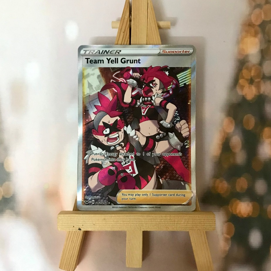 Thẻ hình Pokemon Team Yell Grunt 202/202 - Lá bài lẻ Full Art Ultra Rare tiếng Anh chính hãng