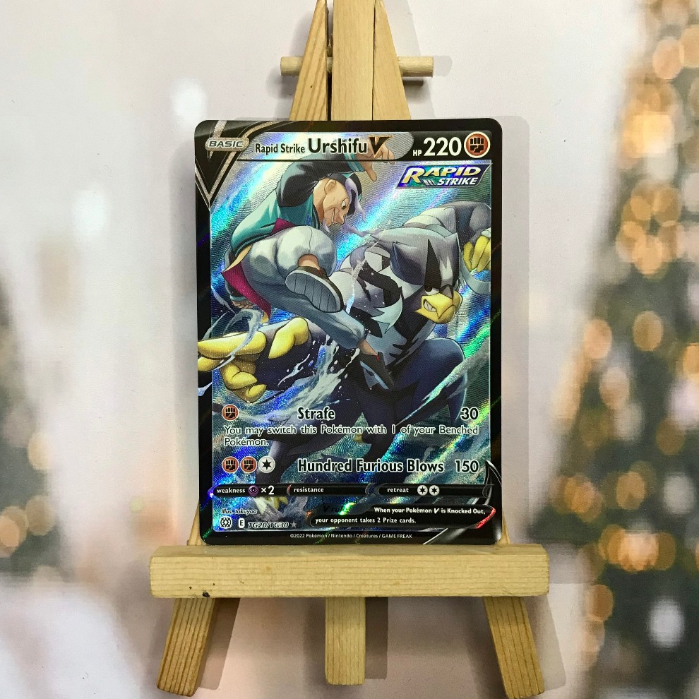 Thẻ hình Pokemon Rapid Strike Urshifu V TG20/TG30 - Lá bài lẻ Ultra Rare tiếng Anh chính hãng