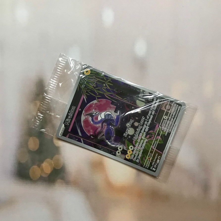 Thẻ hình Pokemon Miraidon SVP013 (sealed) - Lá bài Scarlet & Violet Illustration Rare Promo tiếng Anh chính hãng