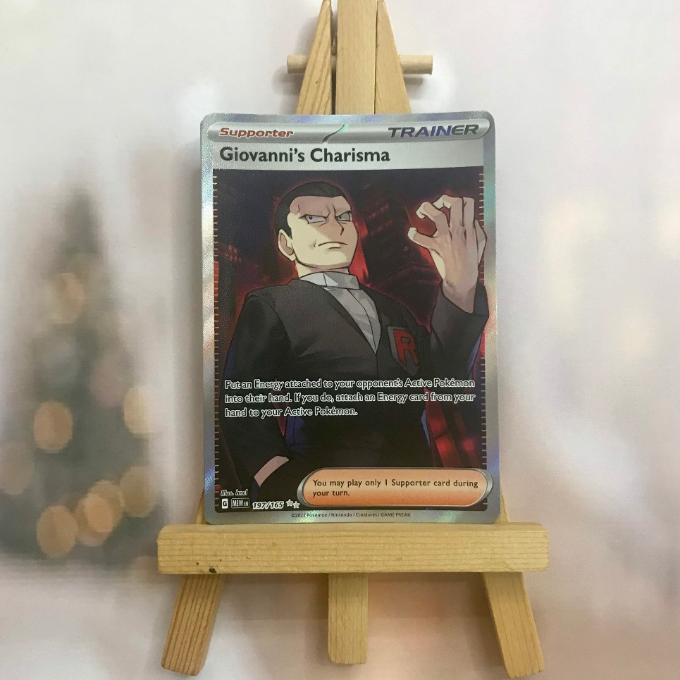 Thẻ hình Pokemon Giovanni's Charisma 197/165 - Lá bài lẻ Scarlet & Violet 151 Full Art Secret Rare tiếng Anh chính hãng