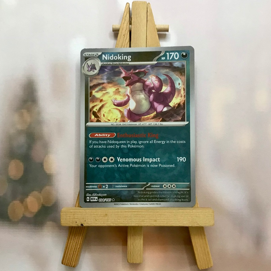 Thẻ hình Pokemon Nidoking 034/165 - Lá bài Scarlet & Violet 151 Holo Rare Reverse Holo tiếng Anh chính hãng