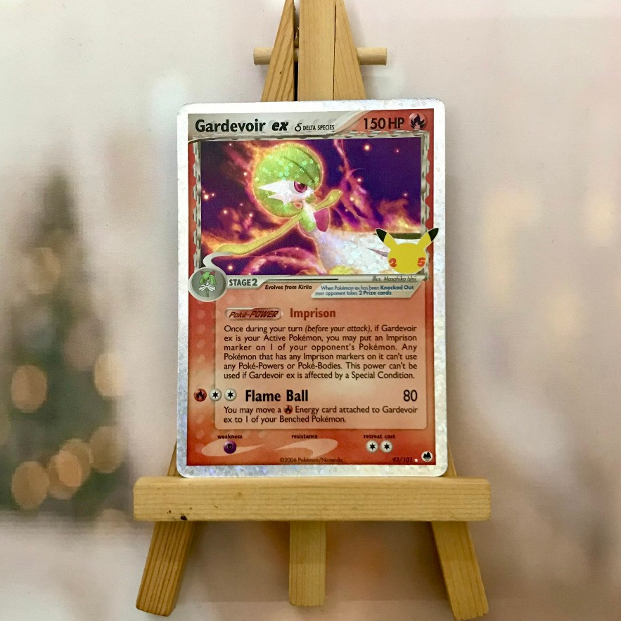 Thẻ hình Pokemon Gardevoir ex 93/101 - Lá bài lẻ Ultra Rare 25th Celebrations (Classic Collection) tiếng Anh chính hãng
