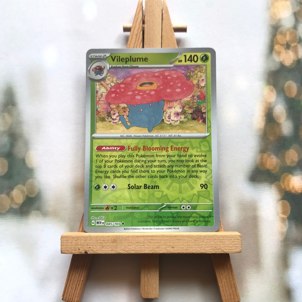 Thẻ hình Pokemon Vileplume 045/165 - Lá bài Scarlet & Violet 151 Rare Reverse Holo tiếng Anh chính hãng
