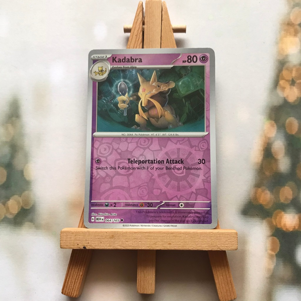 Thẻ hình Pokemon Kadabra 064/165 - Lá bài Scarlet & Violet 151 Reverse Holo Promo tiếng Anh