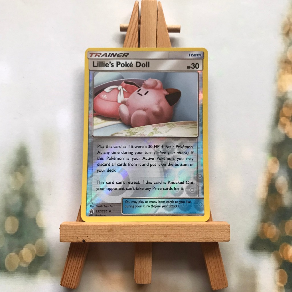 Thẻ hình Pokemon Lillie's Poke Doll 197/236 - Lá bài lẻ Sun & Moon: Cosmic Eclipse Reverse Holo tiếng Anh chính hãng