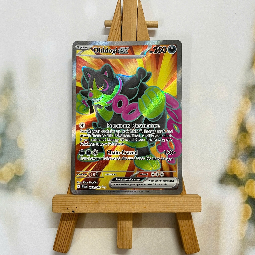 Thẻ hình Pokemon Okidogi ex 082/064 - Lá bài lẻ Shrouded Fable Full Art Secret Rare tiếng Anh chính hãng