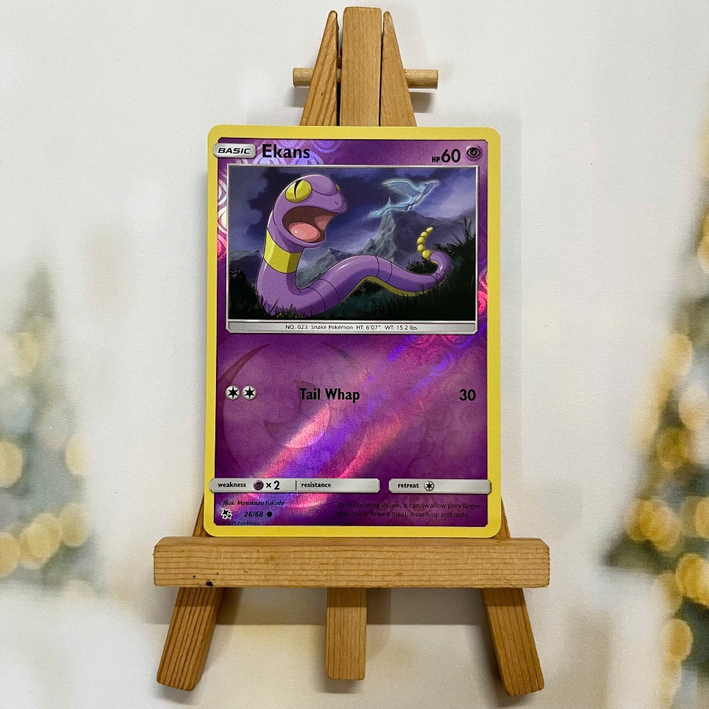 Thẻ hình Pokemon Ekans 26/68 - Lá bài lẻ Hidden Fates Common Reverse Holo tiếng Anh chính hãng