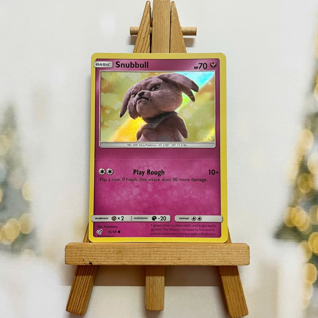 Thẻ hình Pokemon Snubbull 15/18 - Lá bài lẻ Sun Moon Detective Pikachu Holo tiếng Anh chính hãng