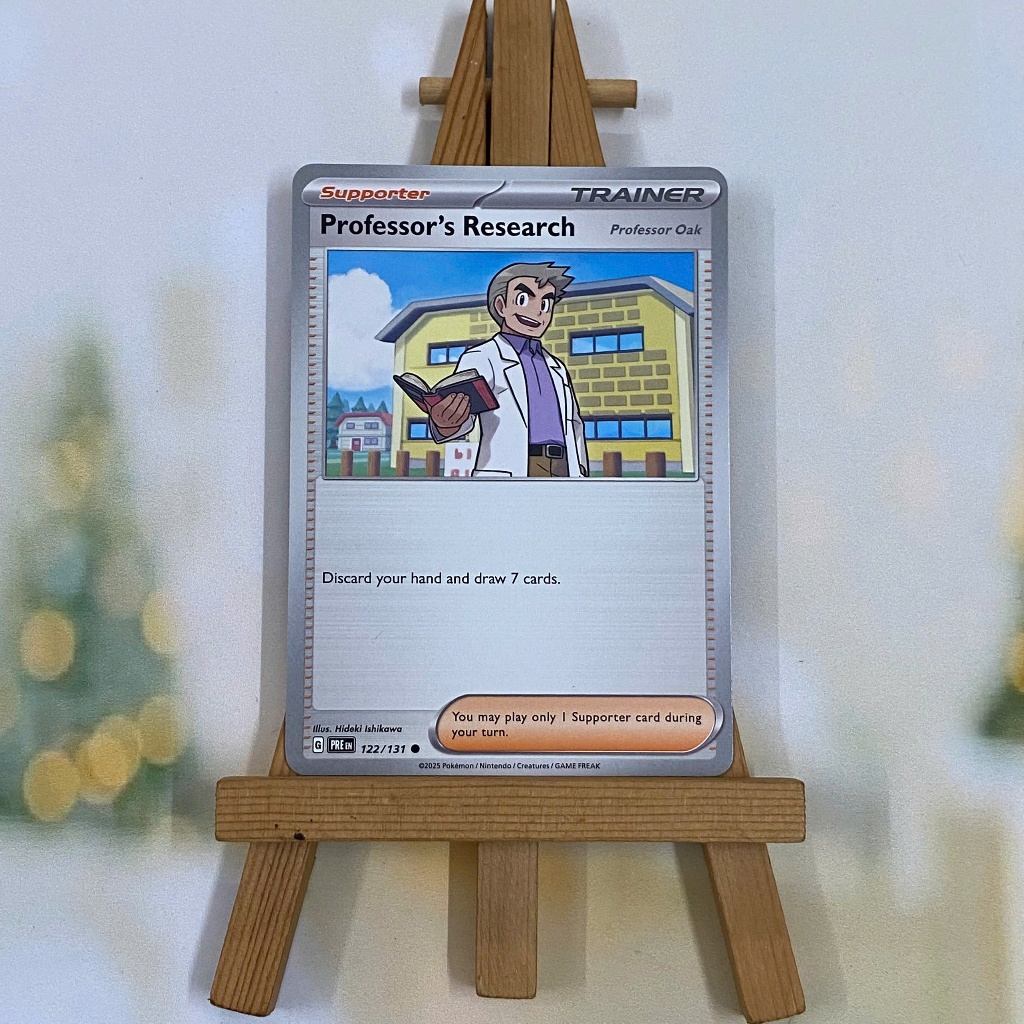 Thẻ Pokemon Professor's Research: Professor Oak 122/131 - Lá bài Prismatic Evolutions Common Reverse Holo tiếng Anh chính hãng