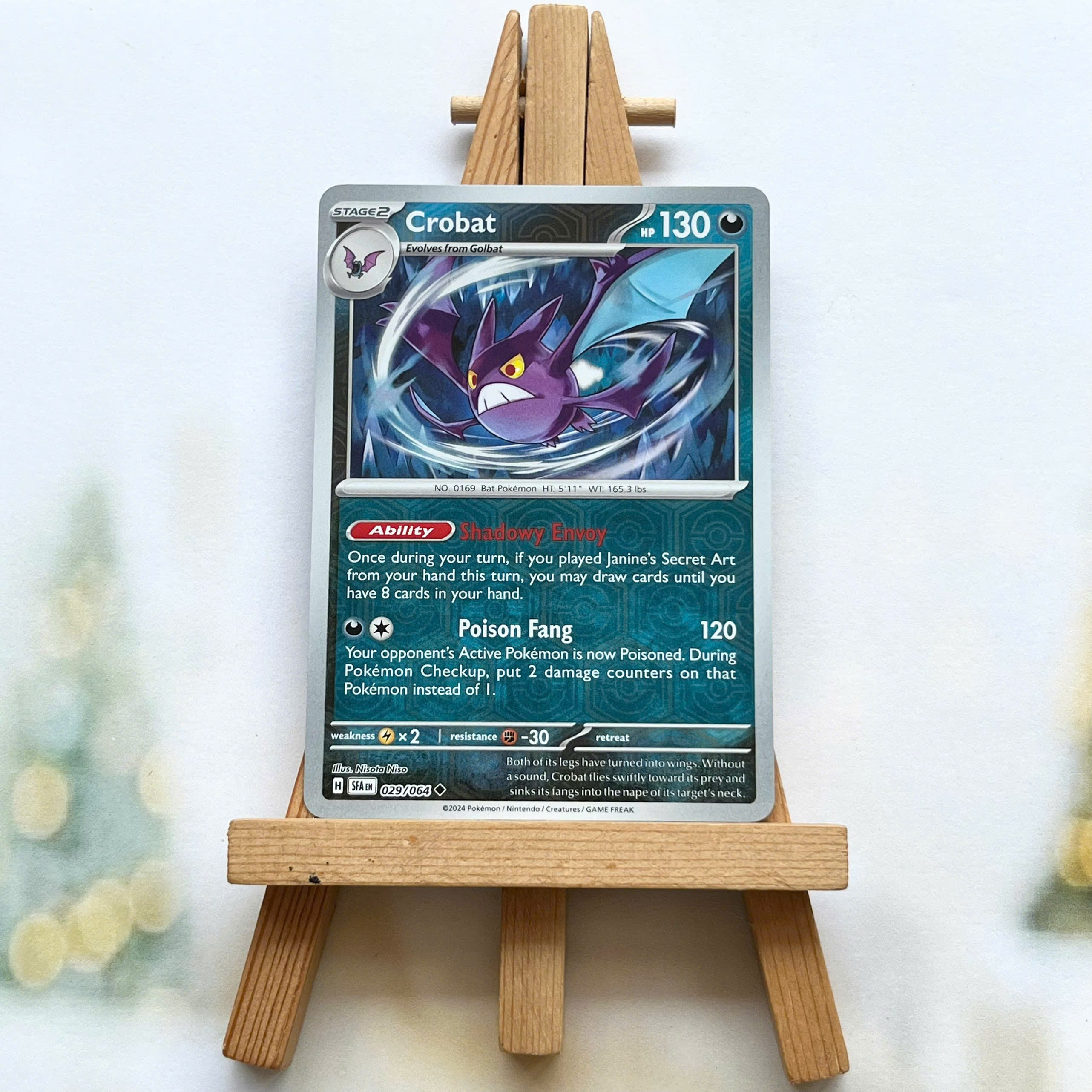 Thẻ hình Pokemon Crobat 029/064 - Lá bài Scarlet & Violet Shrouded Fable Uncommon Reverse Holo tiếng Anh chính hãng