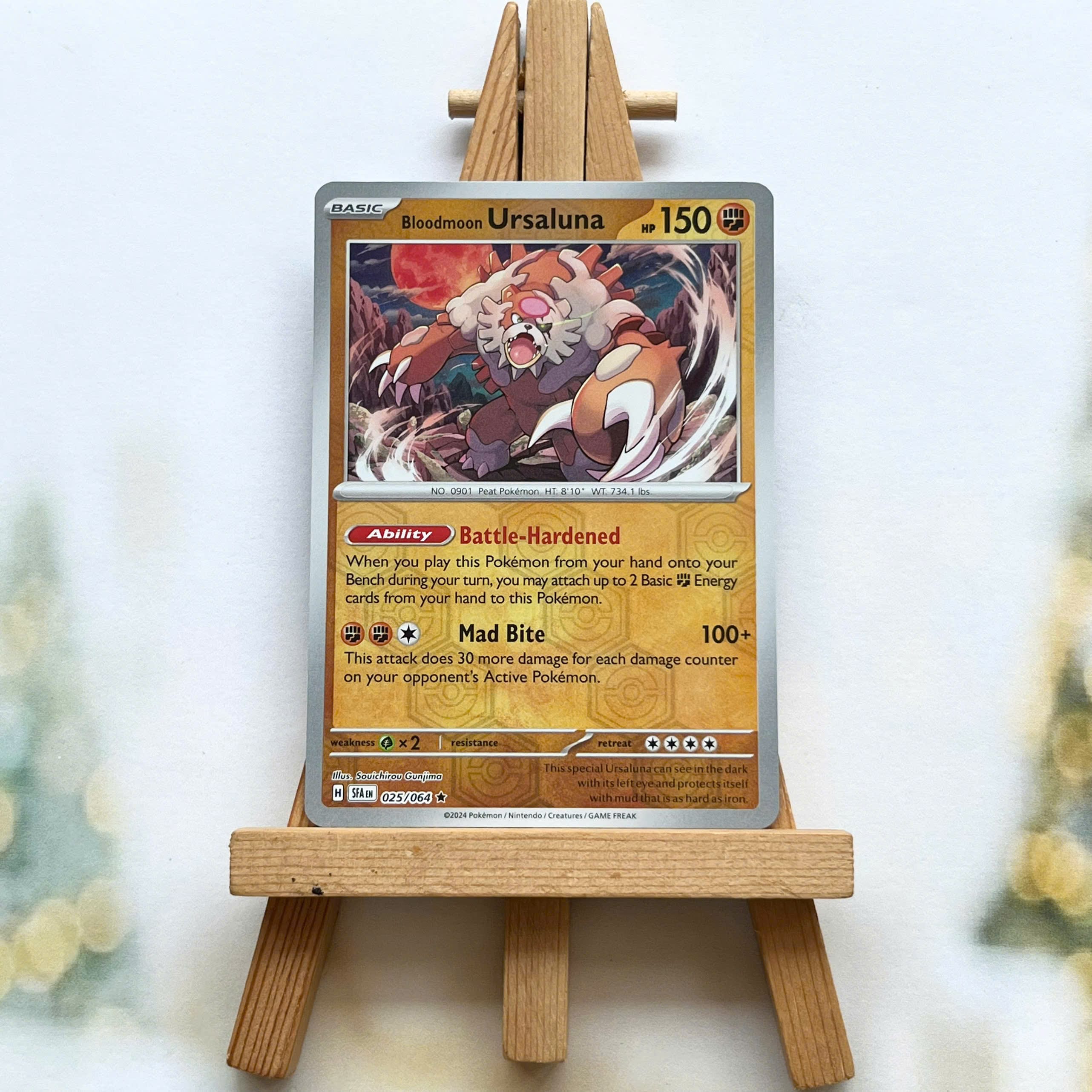 Thẻ hình Pokemon Bloodmoon Ursaluna 025/064 - Lá bài Scarlet & Violet Shrouded Fable Holo Rare tiếng Anh chính hãng